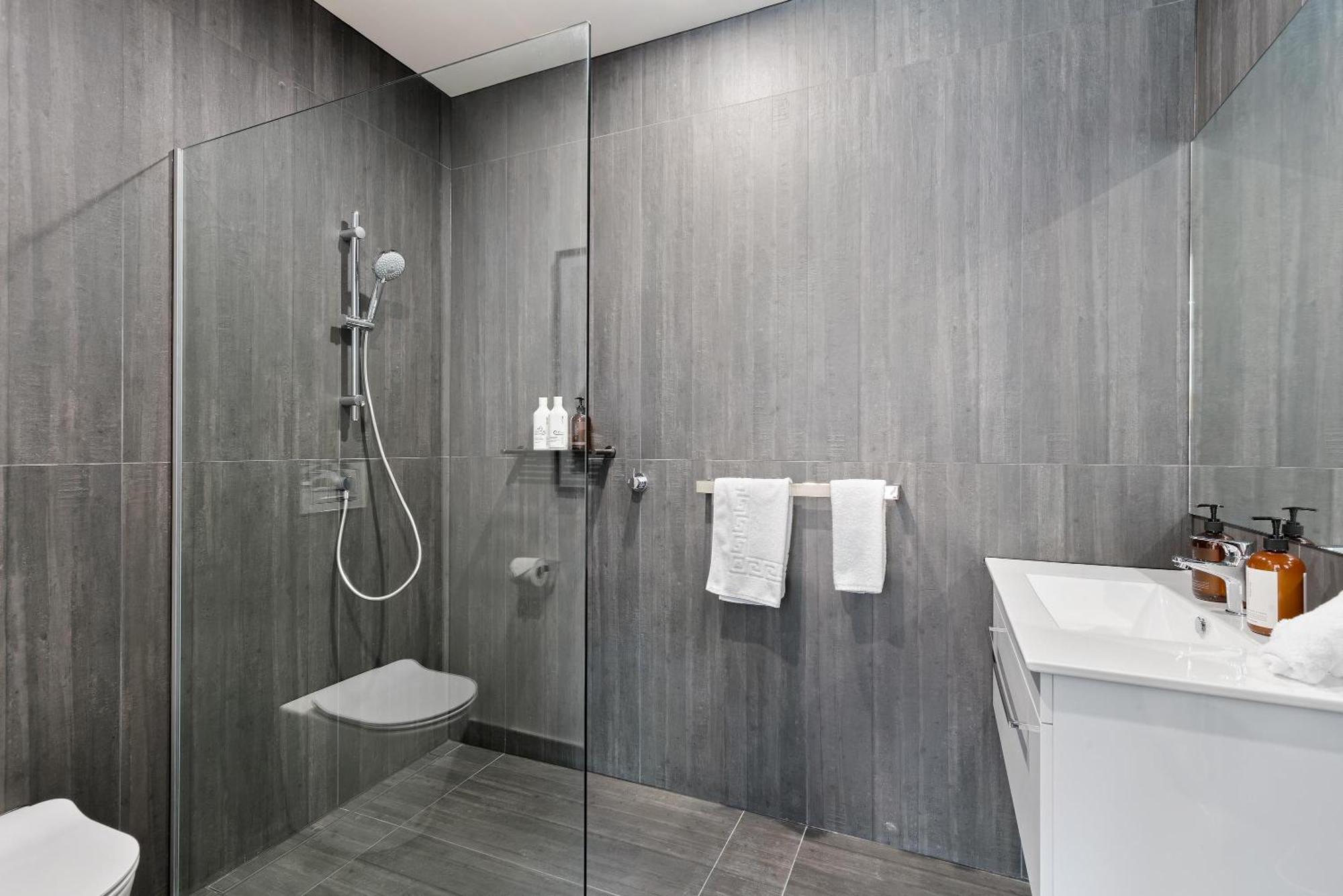12Th Avenue Suites Distretto di Distretto di Queenstown Esterno foto